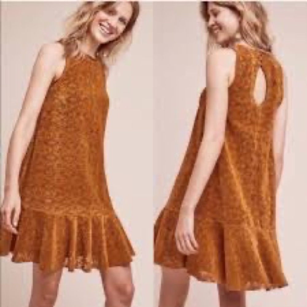 [Maeve] “Amis” Velvet Laser Cut Dress - Size 6